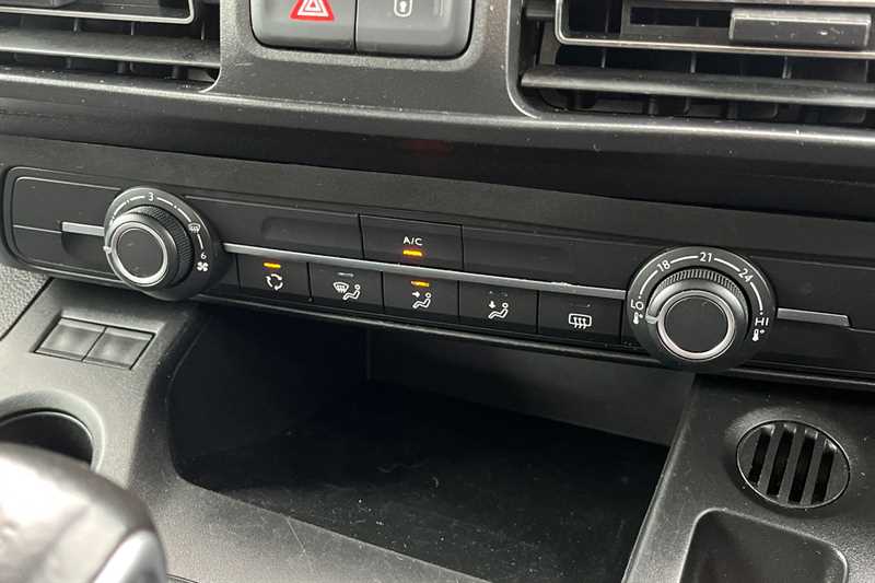 Used Vauxhall Combo Life 2020 for sale - 76447977: Photo 15