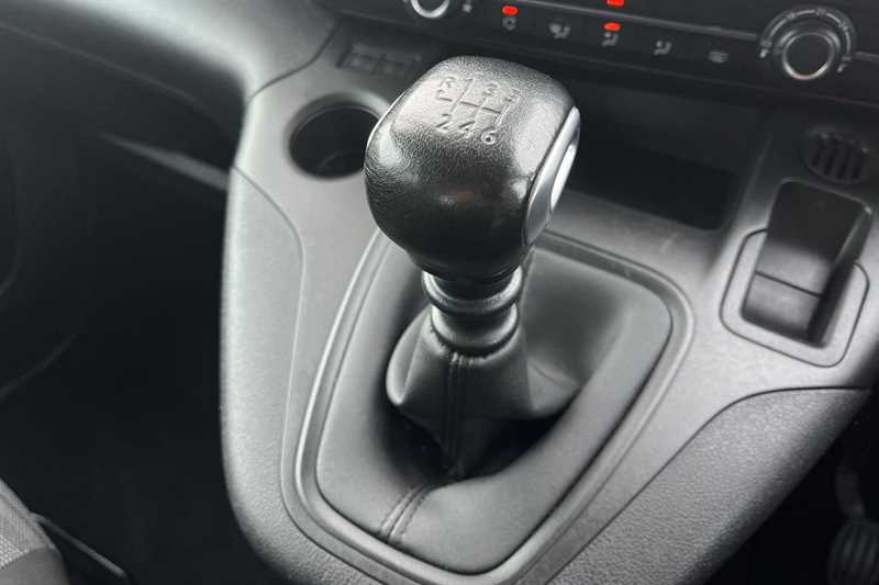 Used Vauxhall Combo Life 2020 for sale - 76447977: Photo 38