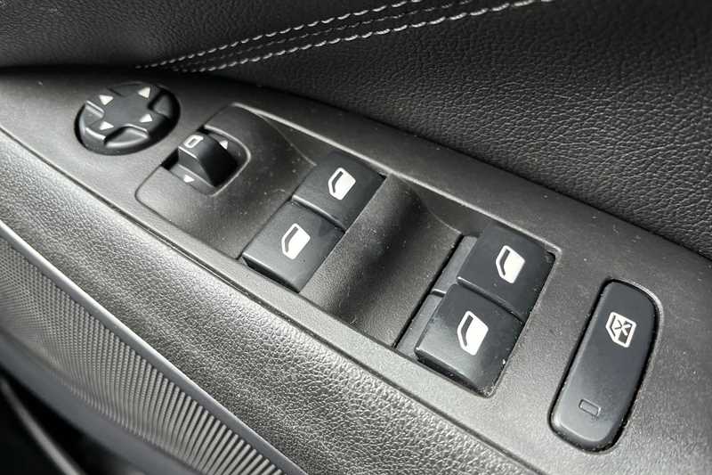 Used Vauxhall Crossland 2022 for sale - 78130364: Photo 16