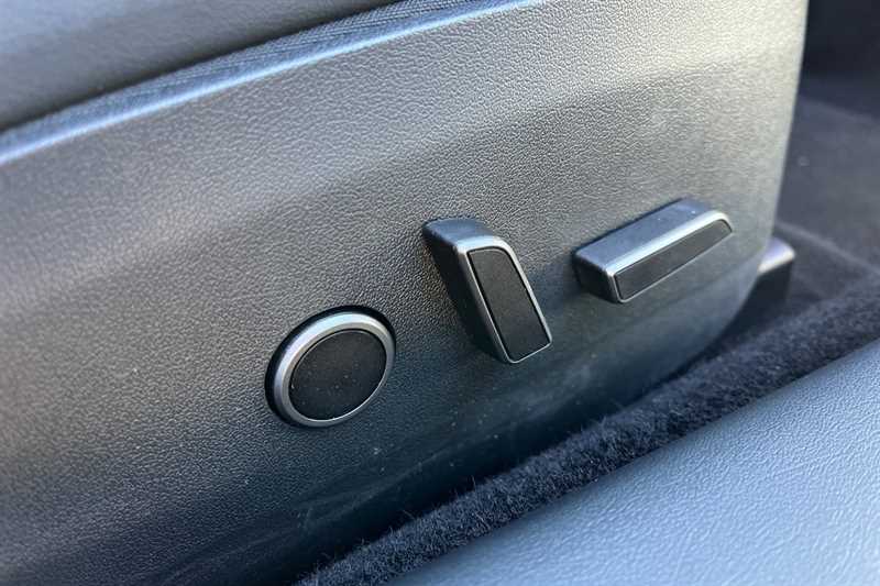 Used Tesla Model 3 2021 for sale - 76852929: Photo 26