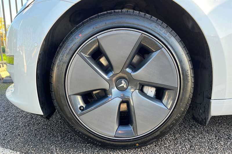 Used Tesla Model 3 2021 for sale - 76852929: Photo 9