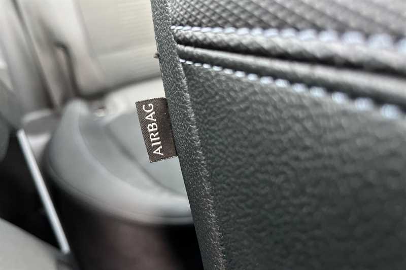 Used Ford Focus for sale - 76462772: Photo 46