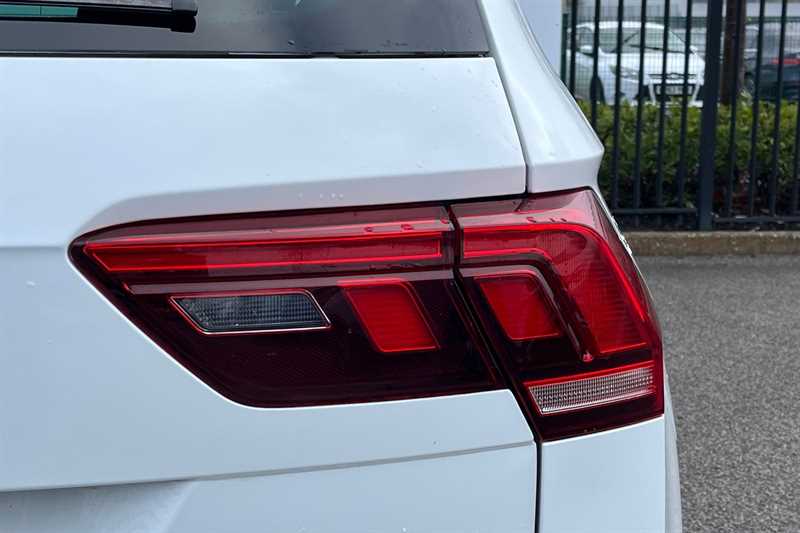 Used Volkswagen Tiguan 2021 for sale - 77416714: Photo 32