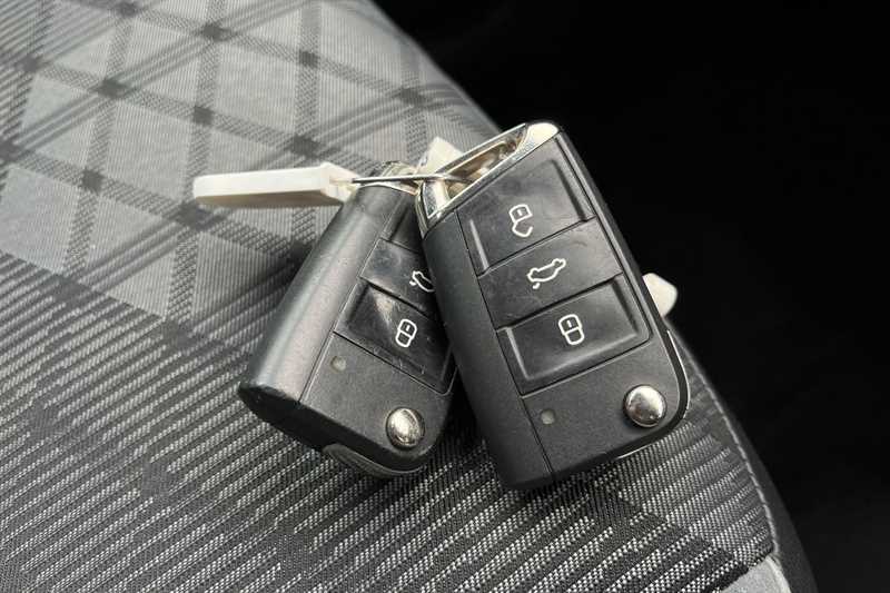 Used Volkswagen Tiguan 2021 for sale - 77416714: Photo 36