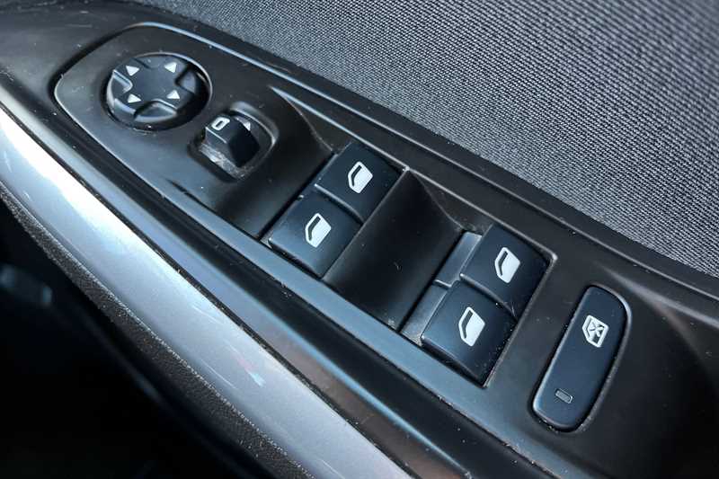 Used Vauxhall Grandland X 2019 for sale - 76524819: Photo 16