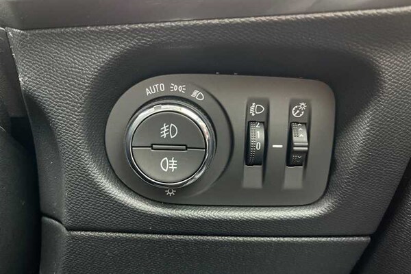 Used Vauxhall Mokka Electric 2021 for sale - 76191227: Photo 45