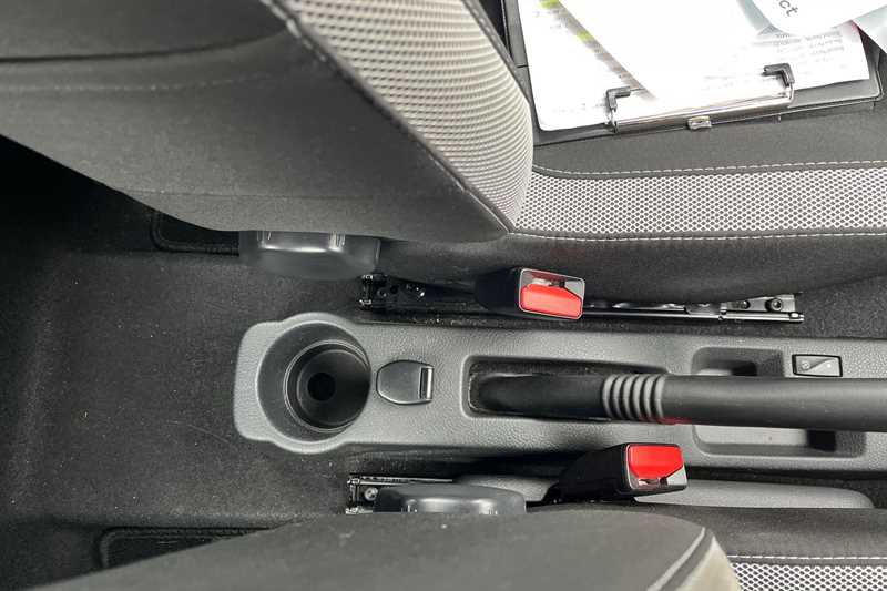 Used Dacia Sandero Stepway 2017 for sale - 76489805: Photo 42