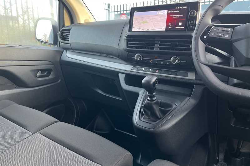 Used Vauxhall Vivaro 2024 for sale - 76930163: Photo 14