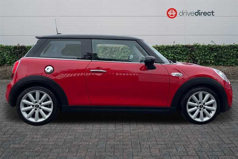 Used MINI Hatch 2019 for sale - 76462635: Photo 2