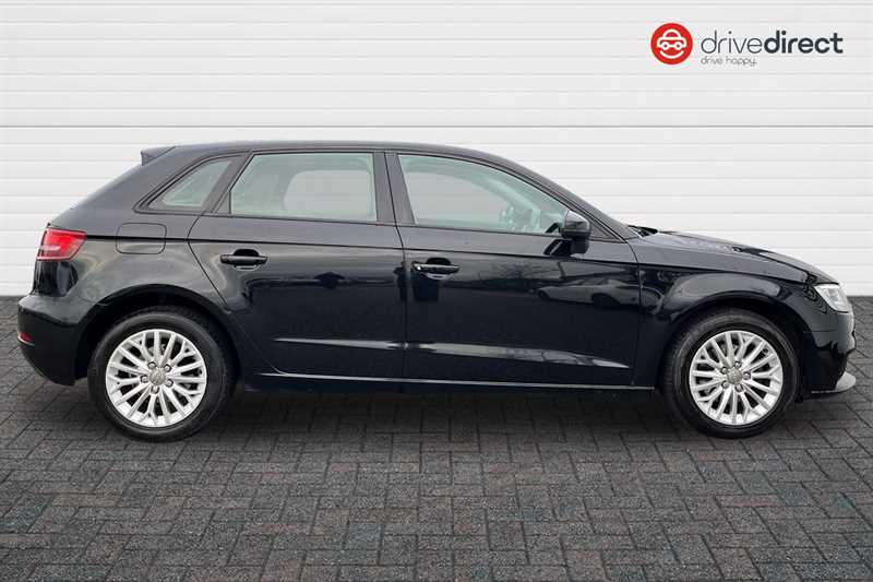 Used Audi A3 2018 for sale - 77309720: Photo 2