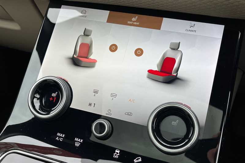 Used Land Rover Range Rover Velar 2022 for sale - 76463304: Photo 40