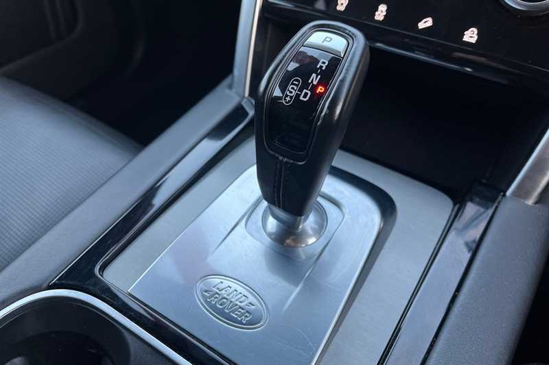 Used Land Rover Discovery Sport 2021 for sale - 76930962: Photo 43