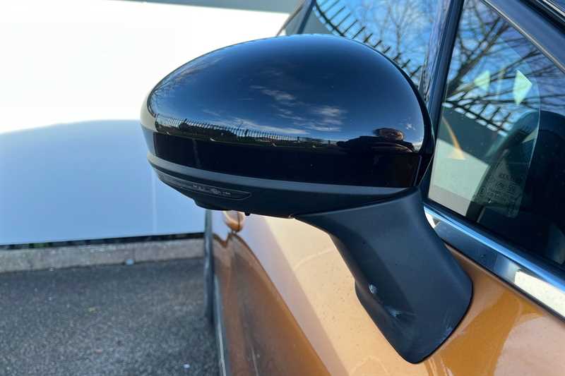 Used Renault Captur for sale - 77348695: Photo 34