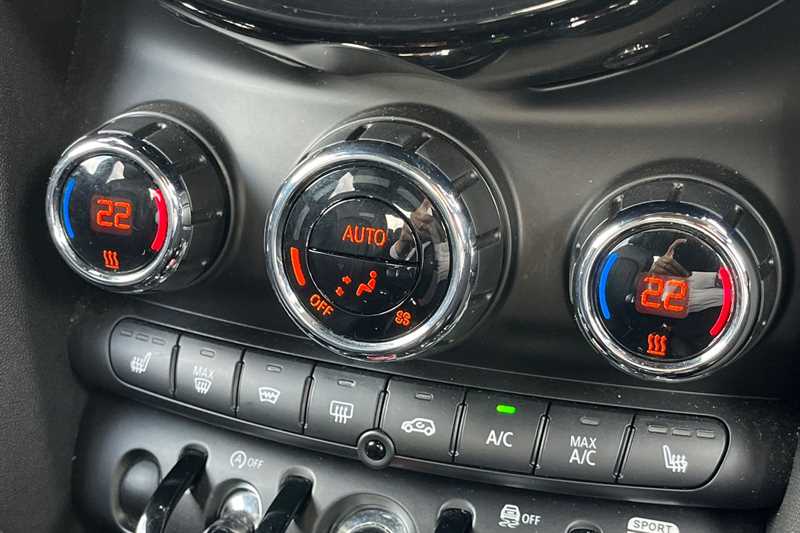 Used MINI Hatch 2022 for sale - 76844360: Photo 15