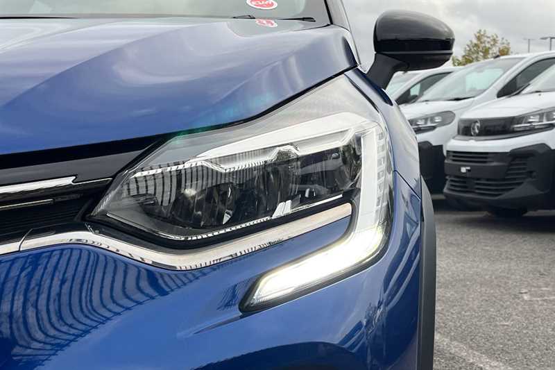 Used Renault Captur 2020 for sale - 76944893: Photo 29