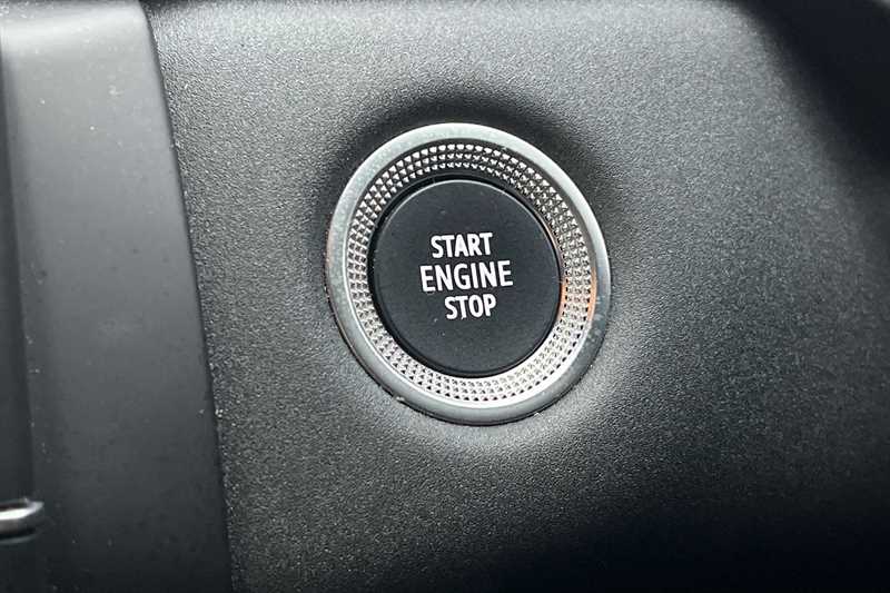 Used Renault Captur 2020 for sale - 76944893: Photo 42