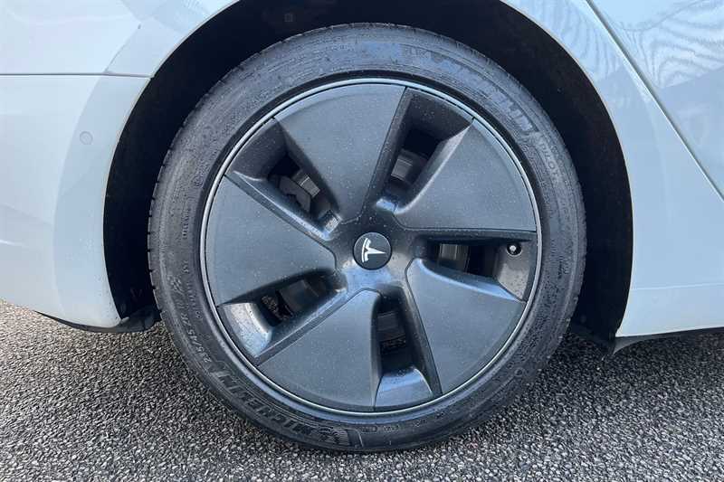 Used Tesla Model 3 2020 for sale - 77323293: Photo 12