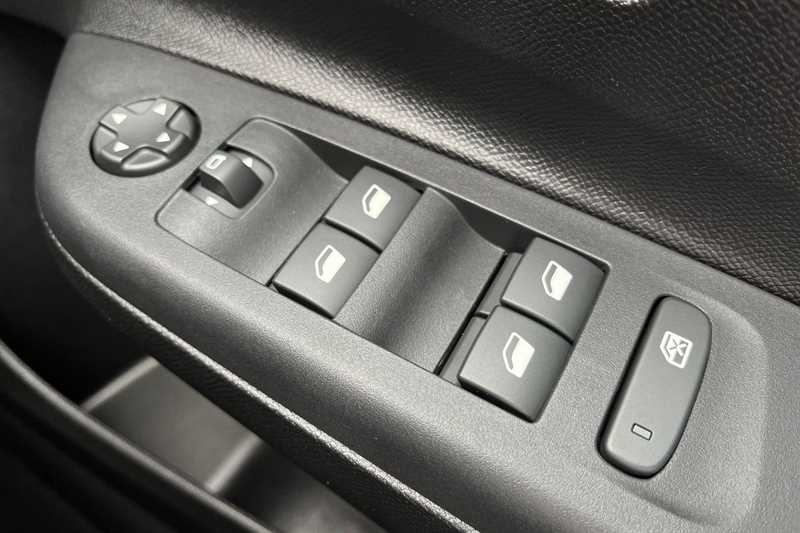 Used Vauxhall Corsa 2025 for sale - 76503822: Photo 16