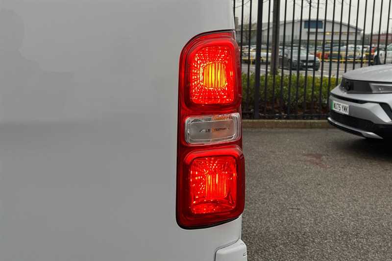 Used Vauxhall Vivaro 2023 for sale - 77486513: Photo 32