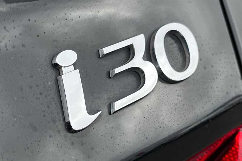 Used Hyundai i30 2017 for sale - 77887098: Photo 30