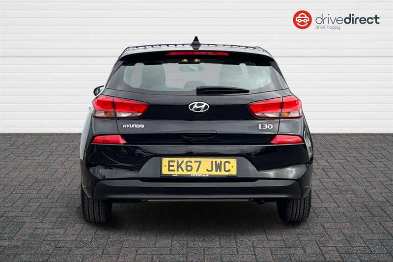 Used Hyundai i30 2017 for sale - 77887098: Photo 4