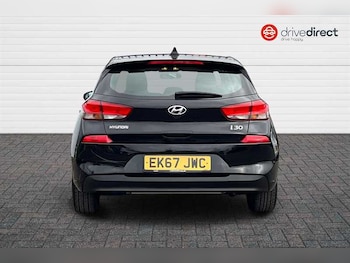 Used Hyundai i30 2017 for sale - 77887098: Photo