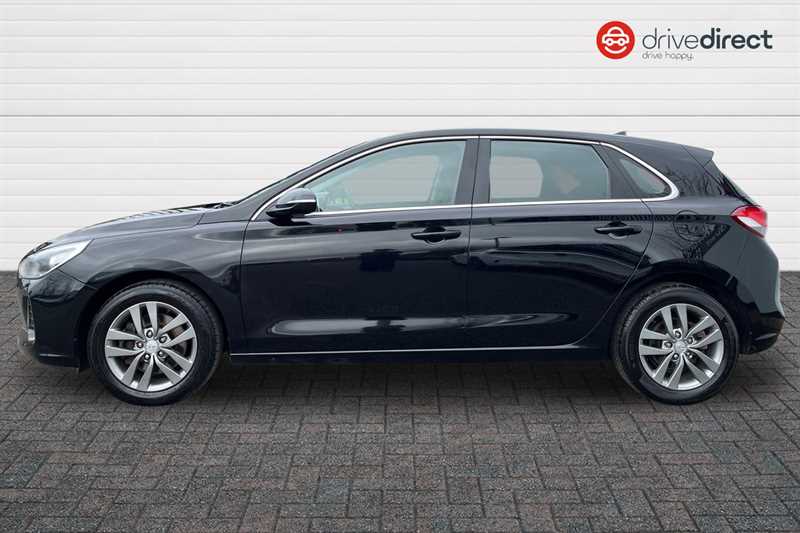 Used Hyundai i30 2017 for sale - 77887098: Photo 6