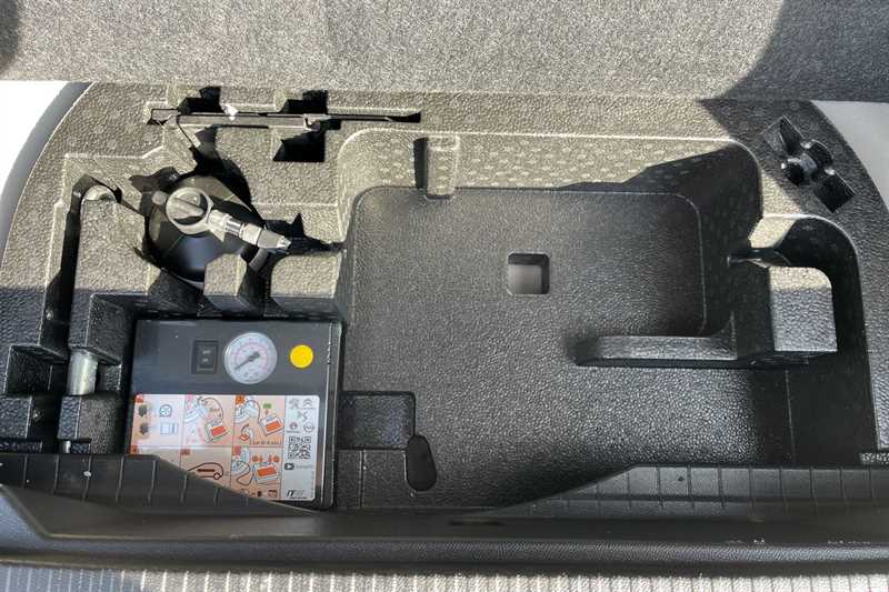 Used Peugeot 2008 2023 for sale - 77318027: Photo 37