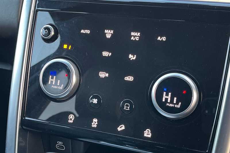 Used Land Rover Discovery Sport 2021 for sale - 77363067: Photo 15