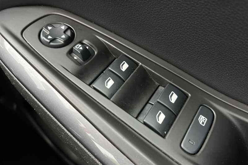 Used Vauxhall Grandland X 2019 for sale - 76016107: Photo 16