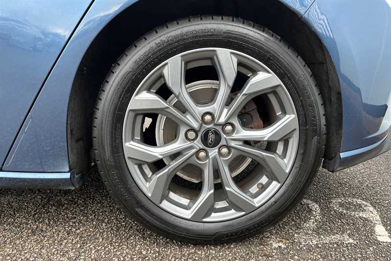 Used Ford Focus 2023 for sale - 78050810: Photo 10