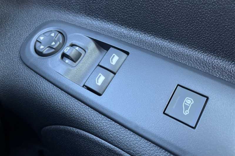 Used Vauxhall Combo 2025 for sale - 76903031: Photo 16