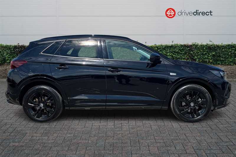 Used Vauxhall Grandland 2022 for sale - 76463751: Photo 2