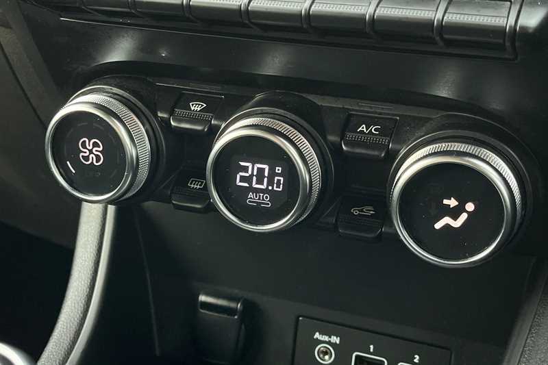 Used Renault Captur 2021 for sale - 76530132: Photo 15