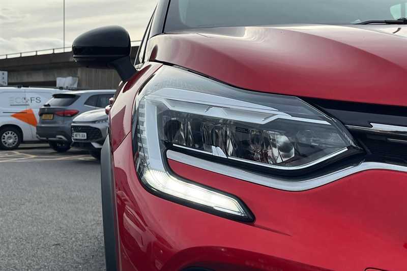 Used Renault Captur 2021 for sale - 76530132: Photo 28