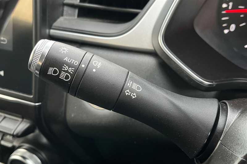 Used Renault Captur 2021 for sale - 76530132: Photo 43