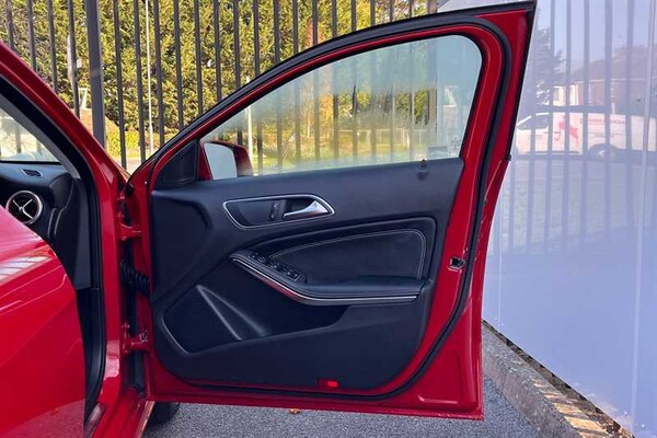 Used Mercedes-Benz A-Class 2018 for sale - 76217446: Photo 41