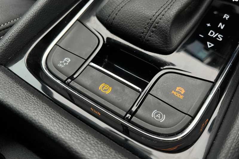 Used Skoda Karoq 2022 for sale - 77565877: Photo 42