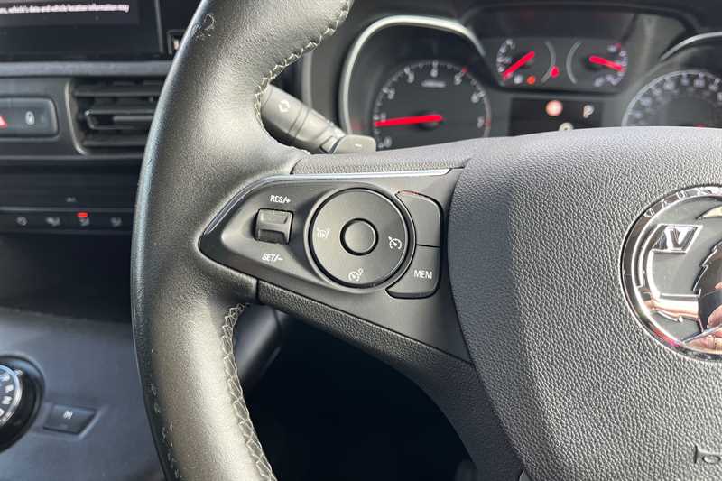 Used Vauxhall Combo Life 2021 for sale - 77944987: Photo 21