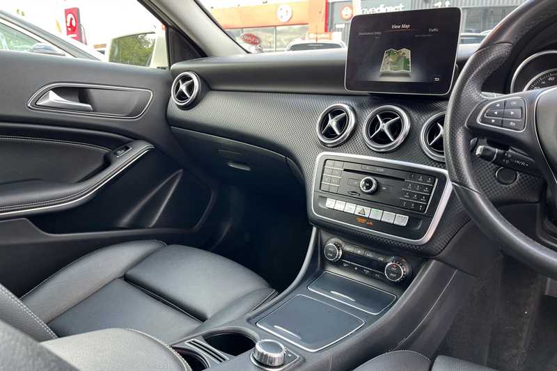 Used Mercedes-Benz A-Class 2018 for sale - 76517408: Photo 14