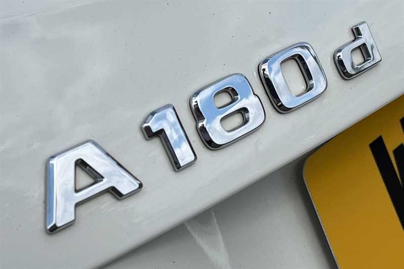 Used Mercedes-Benz A-Class 2018 for sale - 76517408: Photo 30