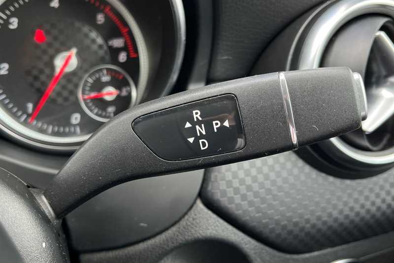 Used Mercedes-Benz A-Class 2018 for sale - 76517408: Photo 43