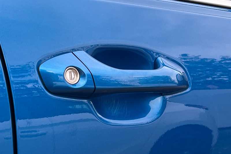 Used Kia Stonic 2021 for sale - 76489803: Photo 33