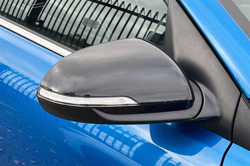 Used Kia Stonic 2021 for sale - 76489803: Photo 34