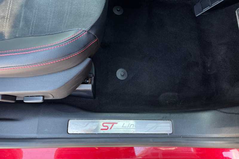 Used Ford Kuga 2022 for sale - 76747736: Photo 39