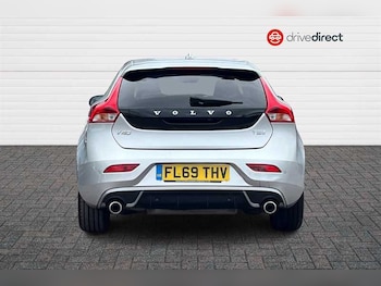 Used Volvo V40 2019 for sale - 78892706: Photo
