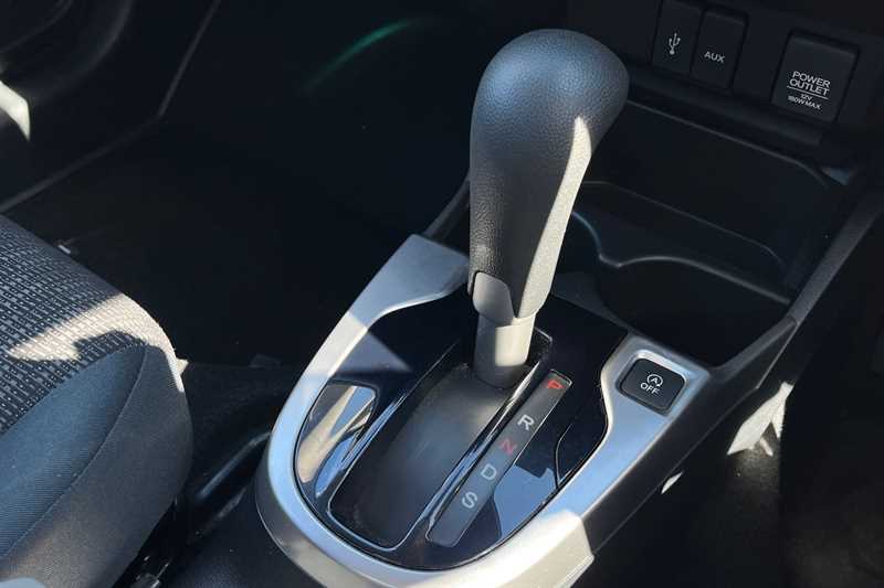 Used Honda Jazz 2017 for sale - 78175170: Photo 40