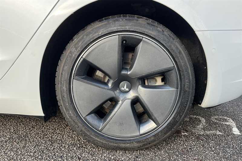 Used Tesla Model 3 2020 for sale - 77473479: Photo 10