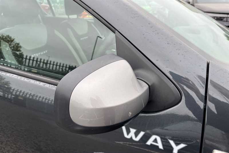 Used Dacia Sandero Stepway 2017 for sale - 76229585: Photo 34