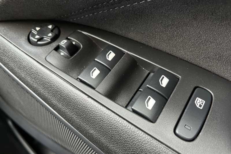 Used Vauxhall Crossland 2022 for sale - 76524311: Photo 16